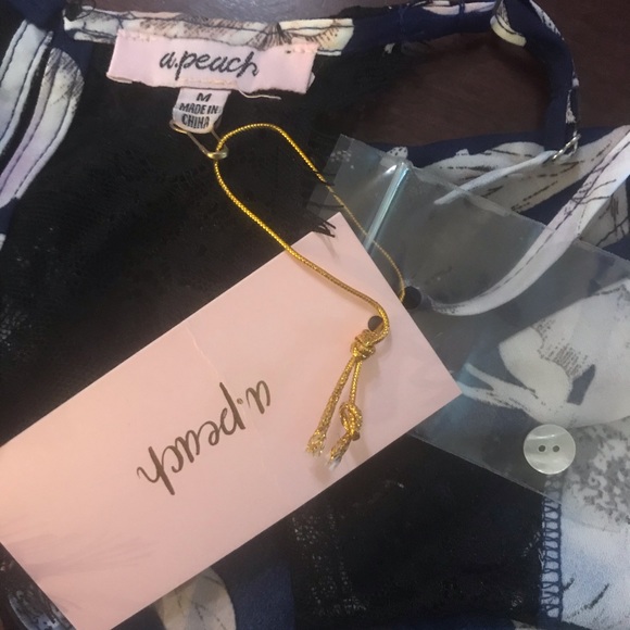 🆕 A.Peach Floral Cami and Shorts Pajama Set-M - Picture 6 of 8